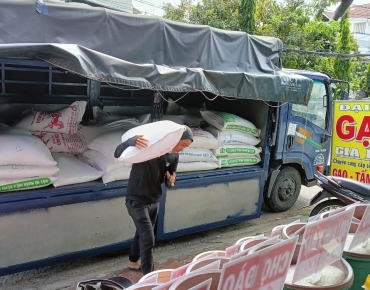 Gạo từ thiện 9